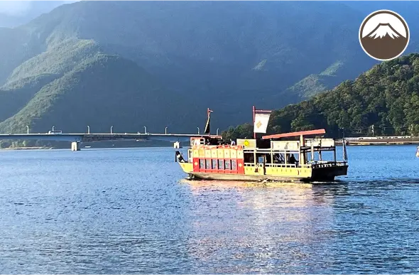 河口湖遊覧船