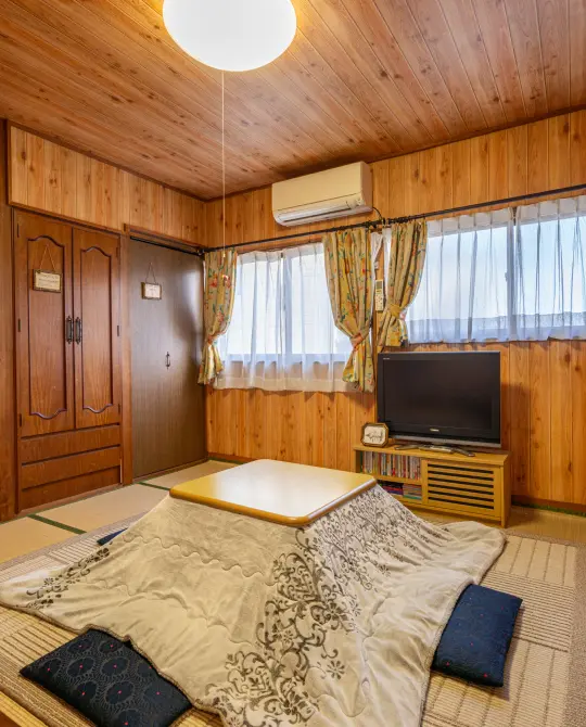 Family room & Bedroom